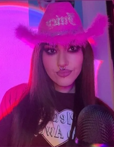 ❤︎ 𝔍𝔢𝔫𝔫𝔫 profile photo