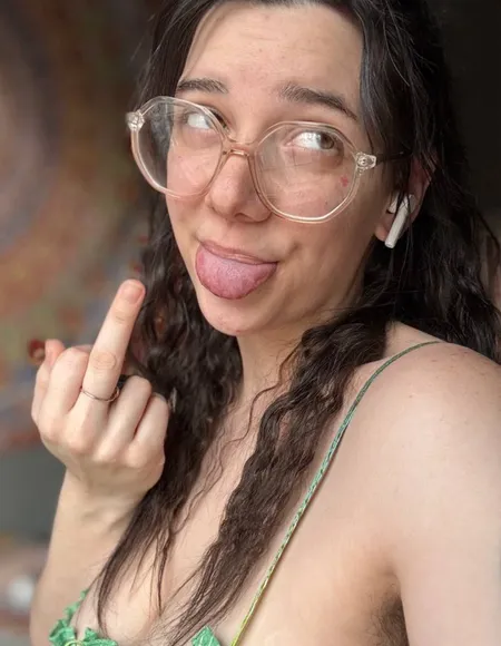 Hairy Girlfriend profile photo