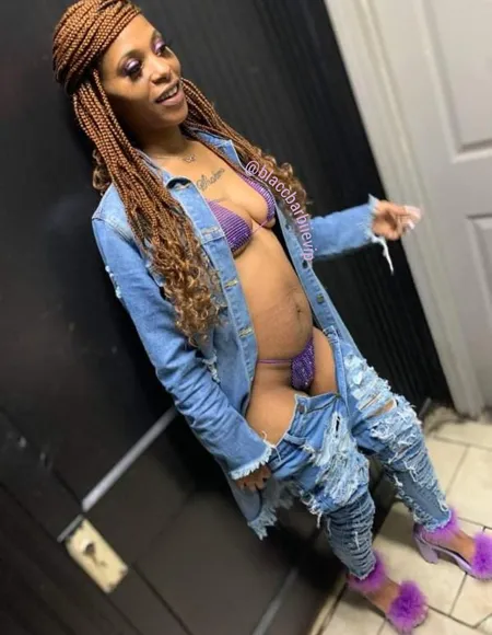 🅱lacc🅱arbiie™-V!P (Doll_Face Whitney) profile photo