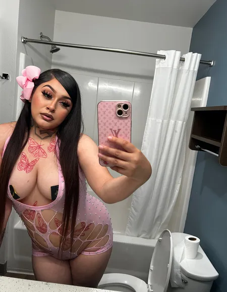 Letty G the $LUT 🐱🍒💦 profile photo