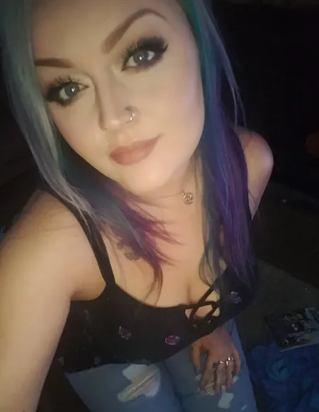 SpookyLittleSl*t🖤 profile photo