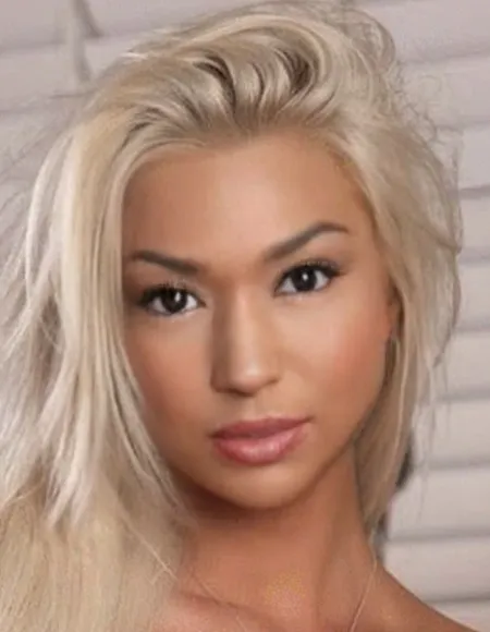 BLONDE ASIAN profile photo
