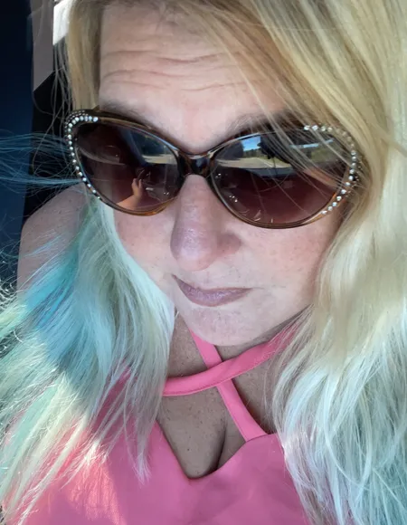 Blondie12345 profile photo
