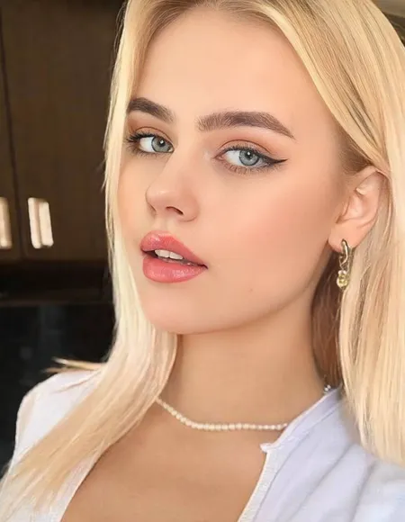 𝐻𝑒𝑦, 𝑡ℎ𝑖𝑠 𝑖𝑠 𝑃𝑜𝑙𝑙𝑦 ✨ profile photo