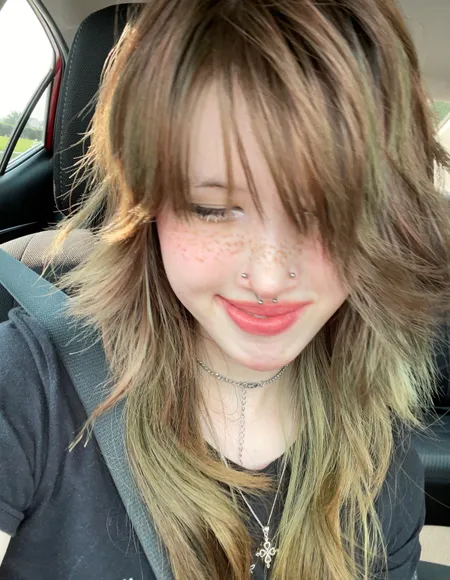 chloe 🗡️🩸 profile photo