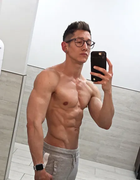 Elijah profile photo