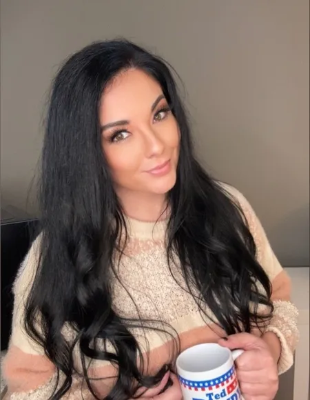 Erika Chanel - Custom Vid Queenπ¦