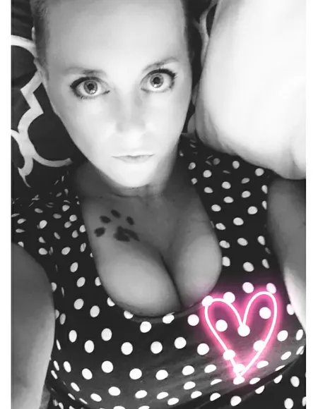 Bond Bombshell profile photo