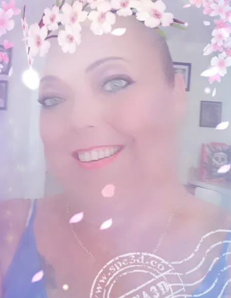 Desire 619 profile photo