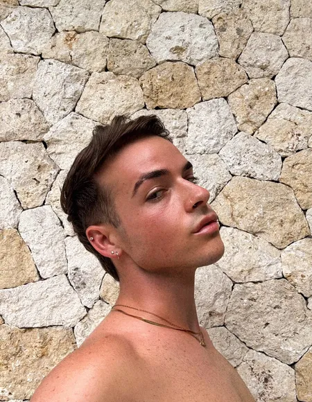 Ant profile photo