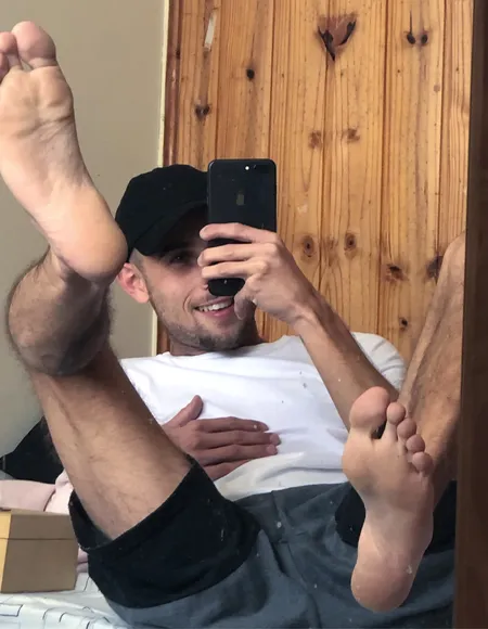 feetmlkbrasil profile photo