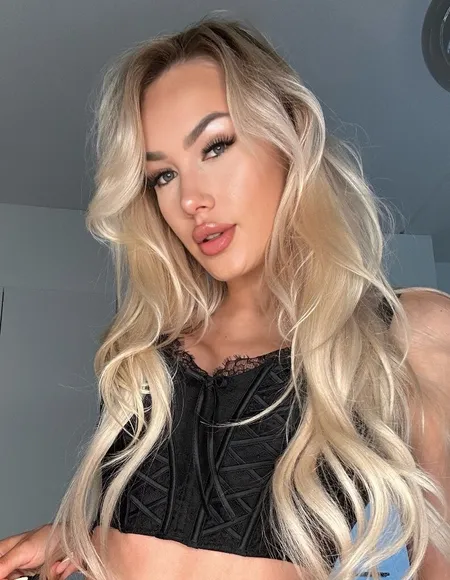 BrattyBlonde 💞 profile photo