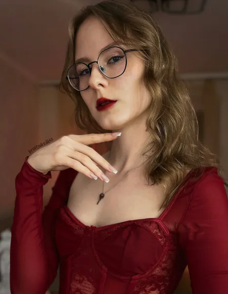 Miss Bella Deviless profile photo