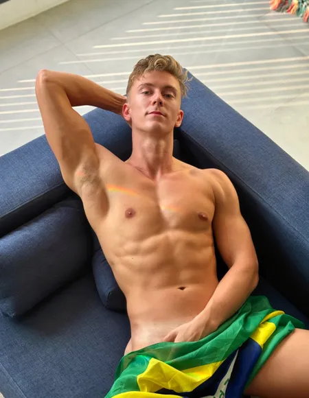 British Twunk profile photo