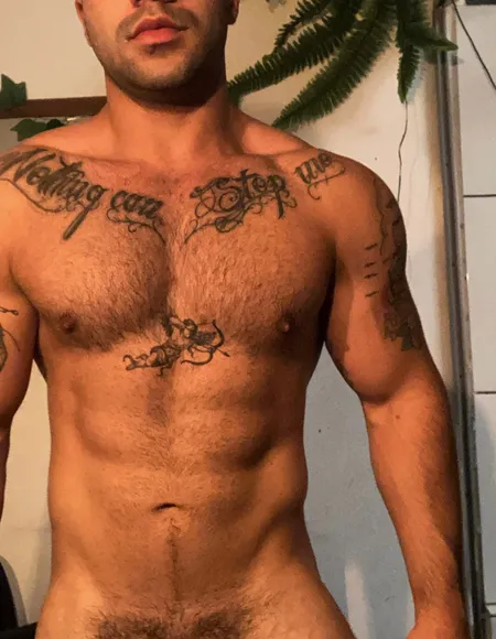 𝙊𝙇𝙄𝙑𝙀𝙍 𝙃𝙊𝙏 𝙑𝙀𝙍𝙎 🍑🍆🔥 profile photo