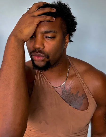 Handsomebrown skin profile photo