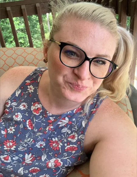 Bubbly Bee profile photo