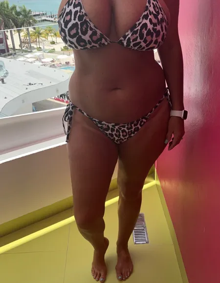BusteeandTan profile photo
