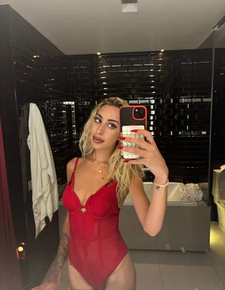 Sarah profile photo