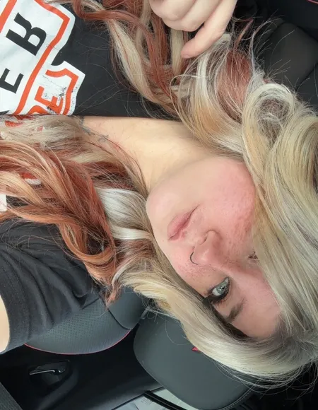 TeeTee. profile photo