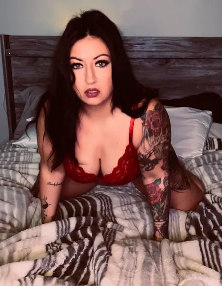Carly Von Wolf profile photo