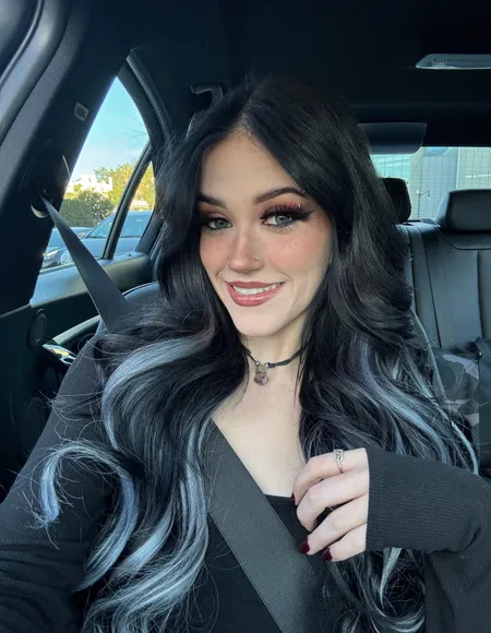 carmen grey profile photo