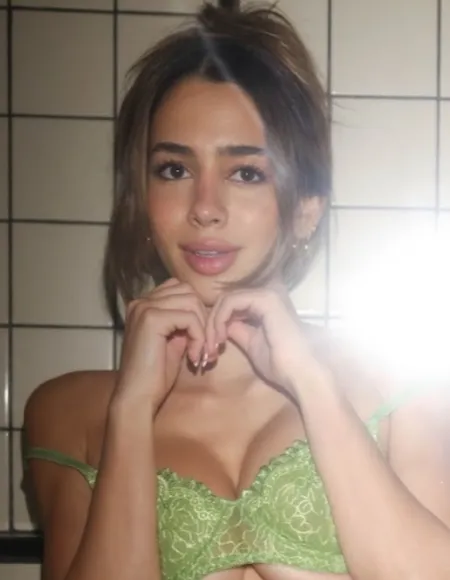 Caro 🌶 profile photo