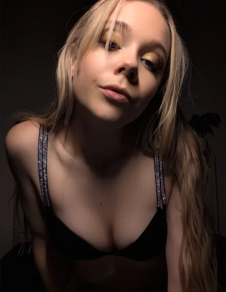 ℂ𝕒𝕣𝕖-𝕚𝕟𝕘𝕥𝕠𝕟 ✨ profile photo