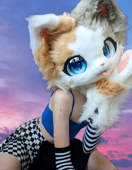 ๐ฆ CREAMFILLEDCAT ๐ผ profile photo