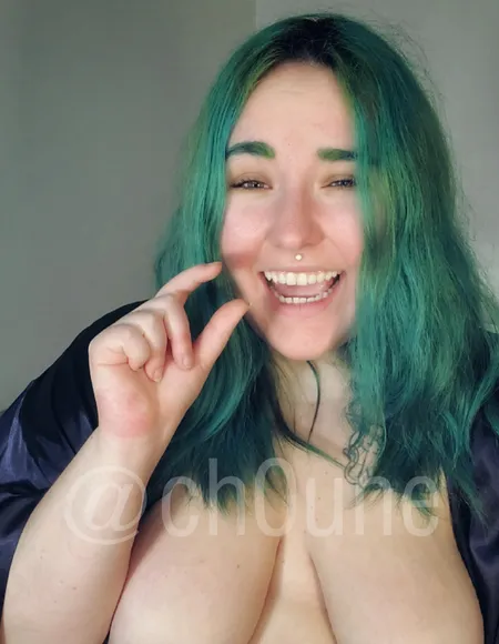 QueenChloePAID🇨🇦⚜️ profile photo