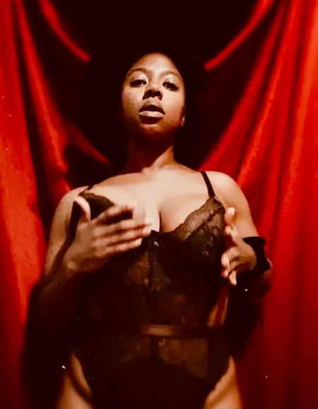 Chamille Symone profile photo
