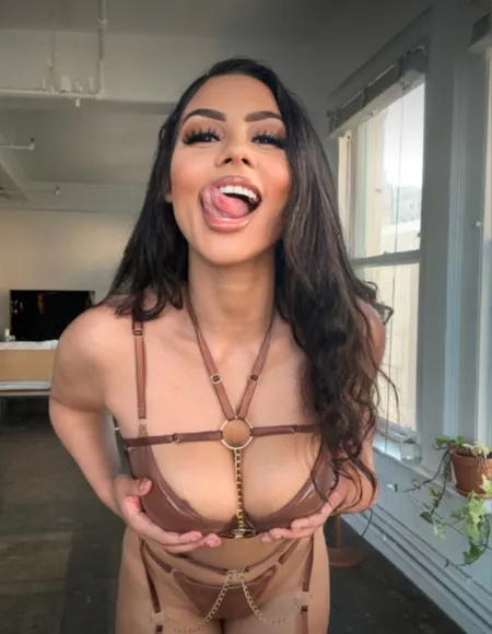 Charlie Rose 🔥 profile photo