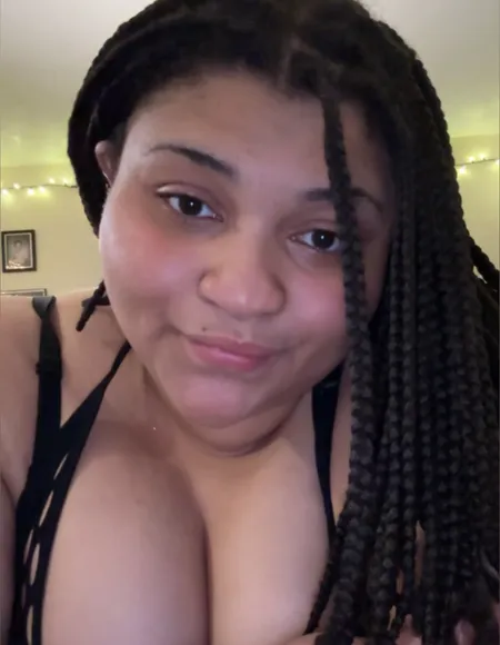 ChubbyLovey26 profile photo