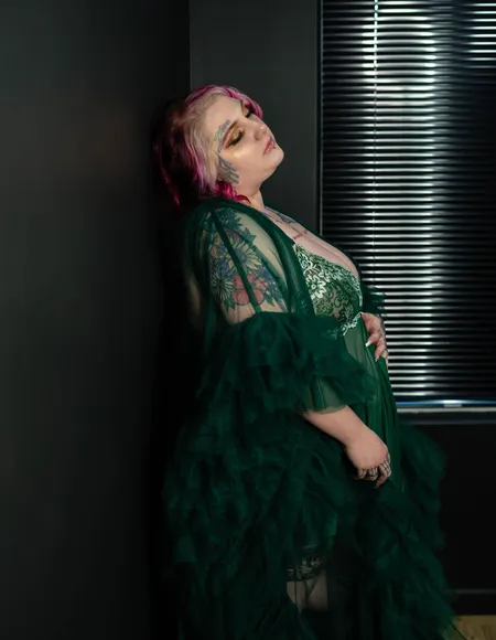 Killer profile photo