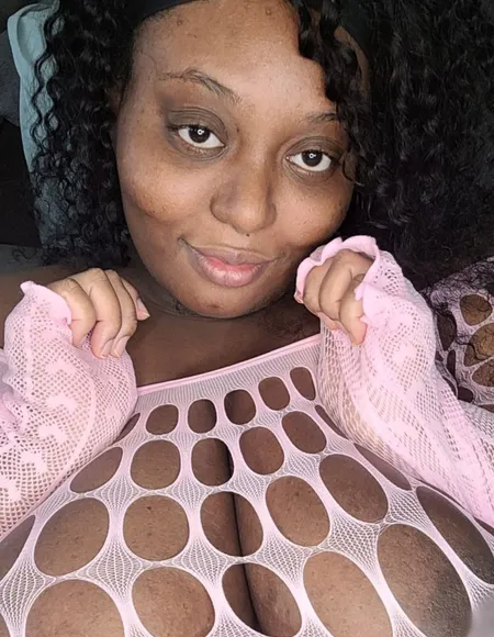 ChubbyWeebBabie ๐๐ธ VIDEOCALLS profile photo