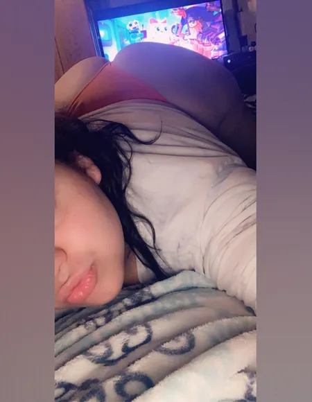 Snow bunny profile photo