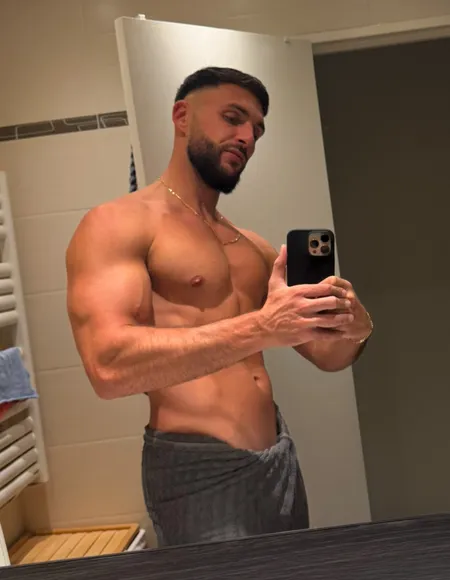 Clement Castelli profile photo