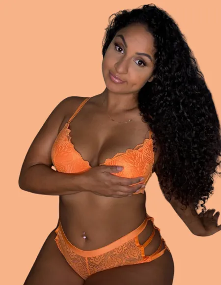 #1 PUNJABI ON ONLYFANS 🍊 profile photo