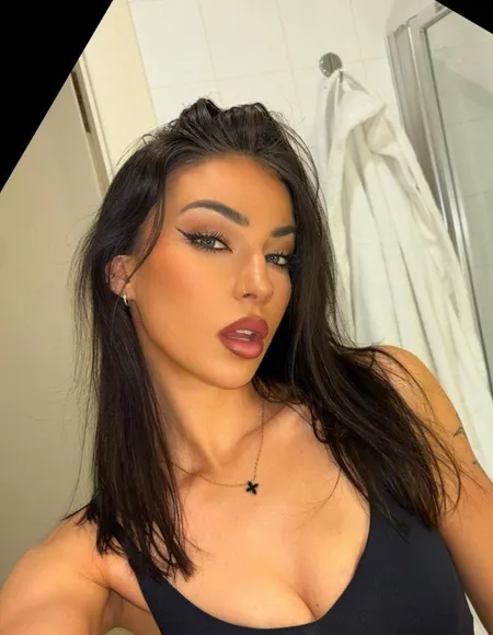 Cleo 🍑 profile photo