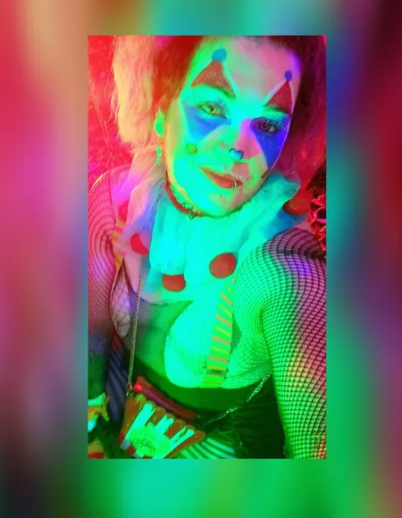 🐶🎈Clown Puppy🐾🤡 profile photo
