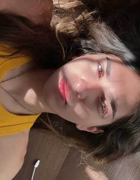 C profile photo