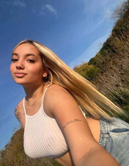 courtney 💖 profile photo