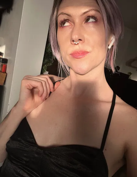 CrazyCatChick profile photo