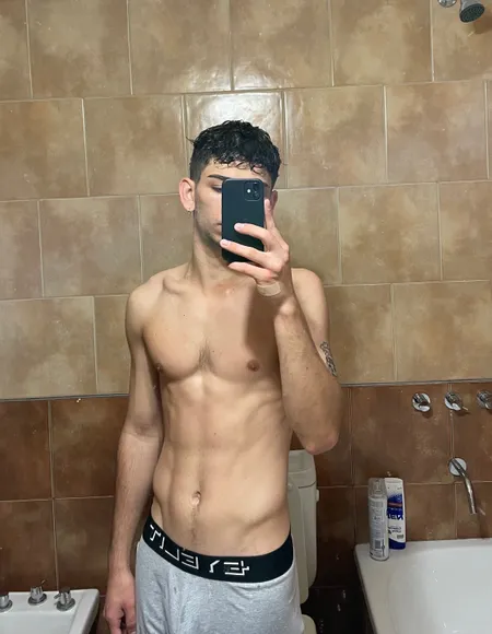 Crisstoned profile photo