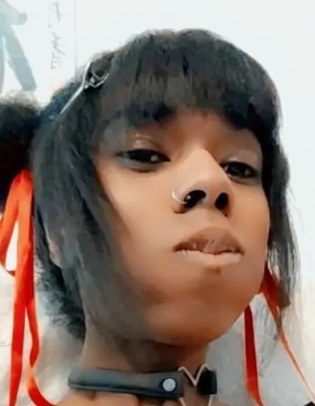 LittleFoxGirl profile photo