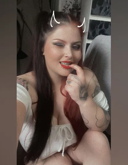 ☆ ℂrystal ☆ profile photo