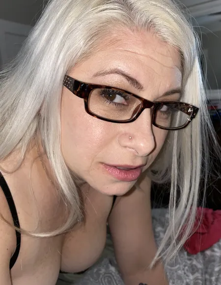curvy4urpleasure profile photo
