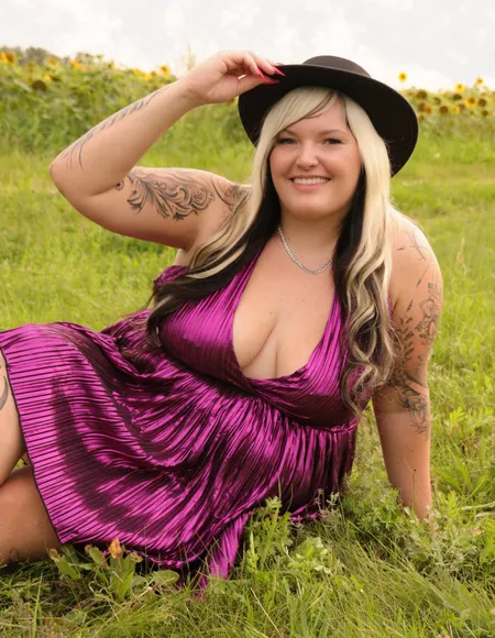 CurvyAngelina profile photo