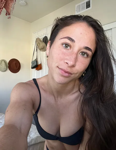 Little Fox profile photo