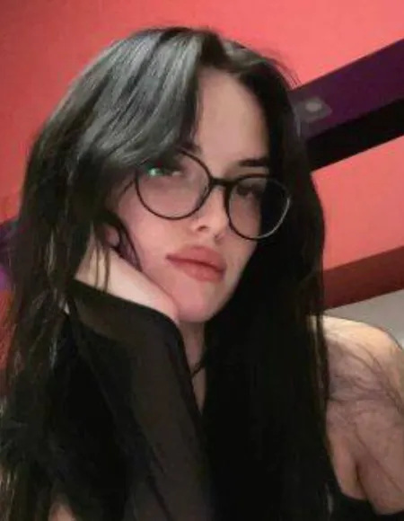 Elain🌙 profile photo